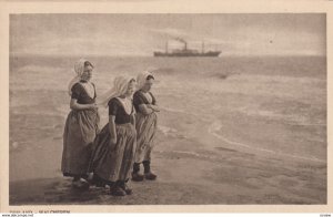 ZEELAND (Holland) , 1910s; Walcheren # 4, Ship in background