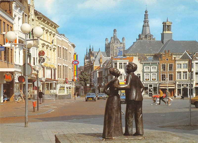 B108620 Netherlands Markt met Janus en Bet Statue real photo uk