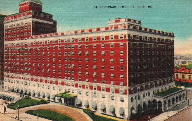 Vintage Postcard 1930's Coronado Hotel Lindell Boulevard St. Louis Missouri MO