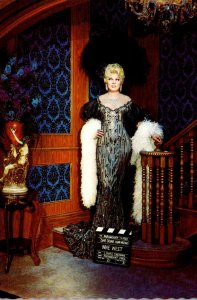 Miss Mae West As Diamond Lil Movieland Wax Museum Buena Park California