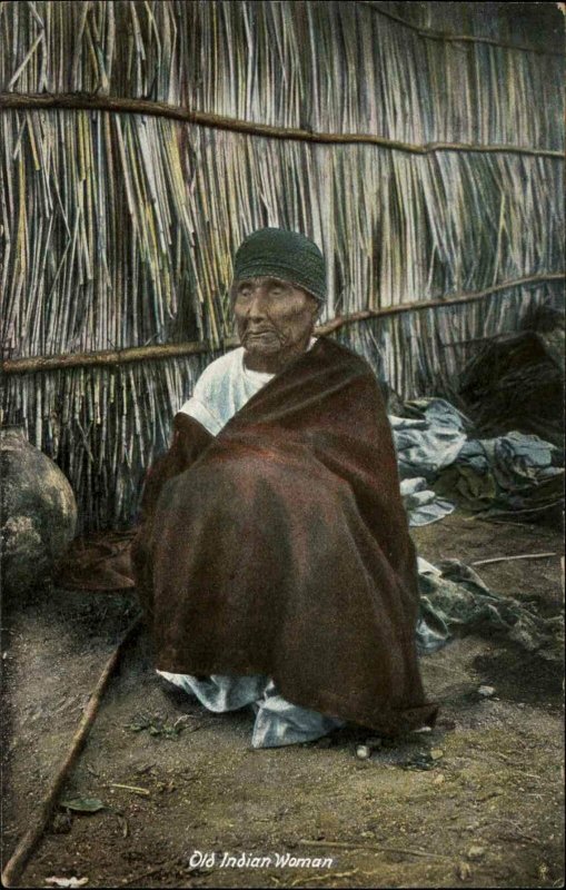 NATIVE AMERICANA Old Indian Woman c1910 Postcard