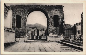 Italy Pompei, Pompeii Arco di Nerone Vintage Postcard C137
