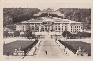 Austria Vienna Gesamtansicht des Lustschlosses Schoenbrun