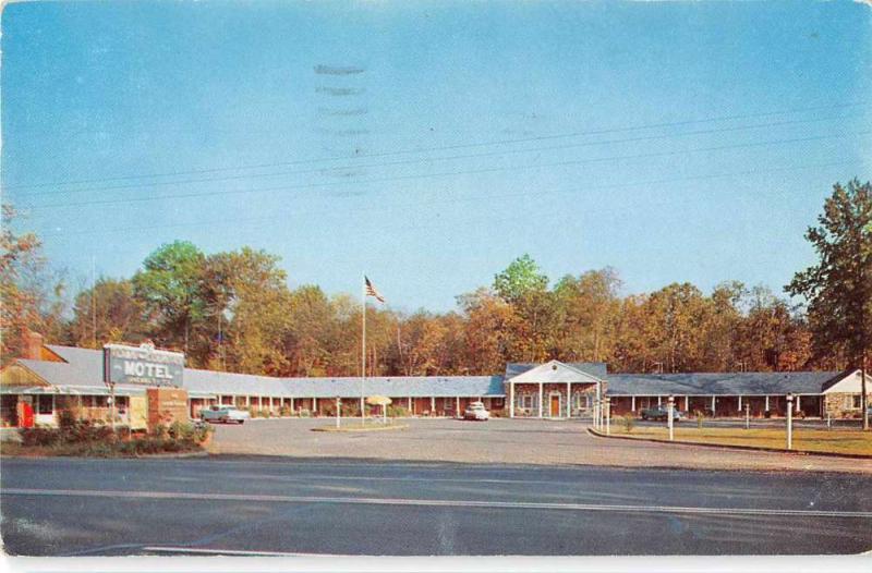 Falmouth Virginia birds eye view Town and Country Motel vintage pc Y15673