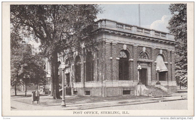 STERLING , Illinois , 00-10s ; Post Office