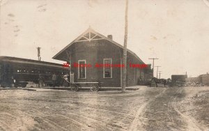 Depot, Michigan, Sunfield, RPPC, Pere Marquette Railroad Depot, Train, 1910 PM