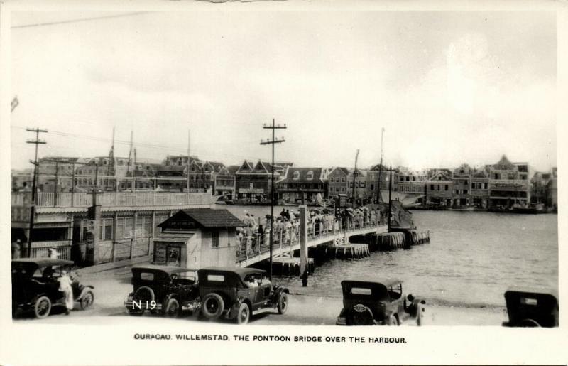 curacao, WILLEMSTAD, Pontoon Bridge Harbour Cars (1940s) Canadian Pacific Cruise