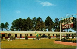 View of Sleepy Hollow Motel, U.S. Hwy 301, Starke FL Vintage Postcard Q76