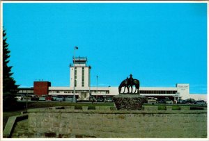 Billings, MT Montana  LOGAN INTERNATIONAL AIRPORT Tower~Hart Statue 4X6 Postcard