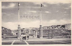 Belgium Bredene Entree vers la Plage