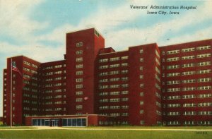 1958 Veterans' Administration Hospital Iowa City, Iowa Vintage Postcard