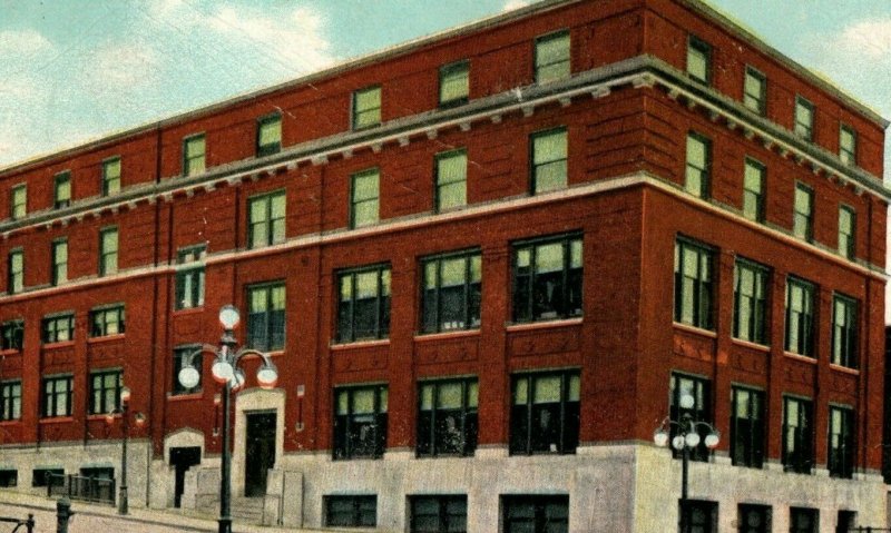 C. 1910 Y.M.C.A Building Aurora, IL Postcard P169