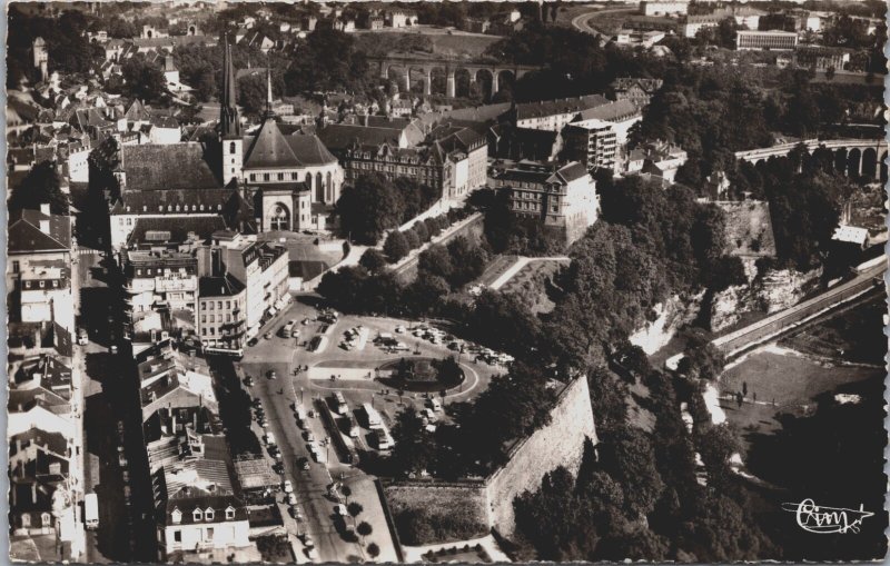 Luxembourg Vue Partielle Vintage RPPC C193