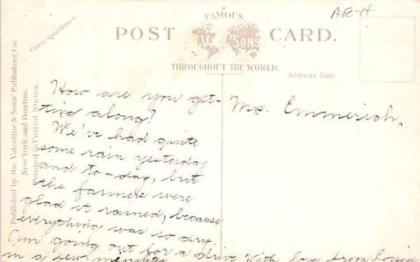 Hyde Park Road Poughkeepsie, New York Postcard