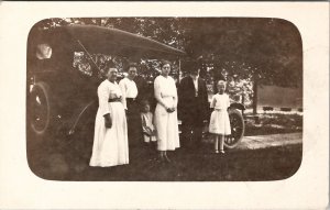 RPPC Family Large Automobile Women Children Man Chin Strap Beard Postcard Y18