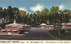 Linen Postcard Twin City Motel in Concord, North Carolina~124139