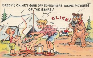 Bear Comic, Daddy Taking Pictures, Camping, Bear Shooting Camera