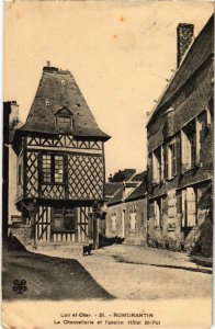 CPA Romorantin La Chancellerie et l'ancien Hotel St.Pol FRANCE (1287438)