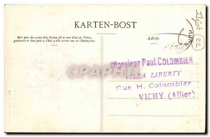 Old Postcard Guingamp La Fontaine