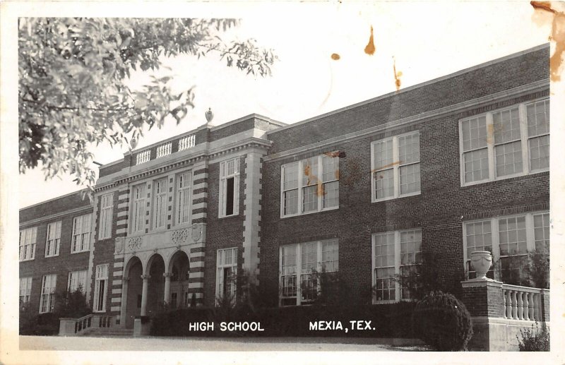 G37/ Mexia Texas RPPC Postcard 1944 High School Building