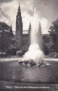 Austria Vienna Rathauspark mit Rathaus Real Photo