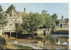 Hampshire Postcard - Beaulieu River Flows Through The Village - Ref TZ8461