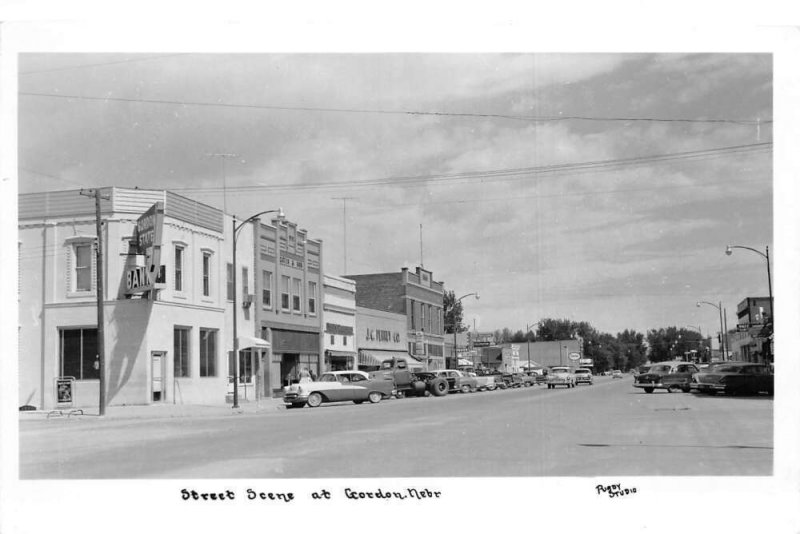 Gordon Nebraska Street Seen Real Photo Vintage Postcard U6756