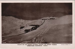 PC PAKISTAN, TROOPS ON RAZMAK PLATEAU, Vintage REAL PHOTO Postcard (b43361)