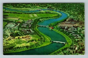 Cambridge MA- Massachusetts, Harvard University, Charles River, Chrome Postcard