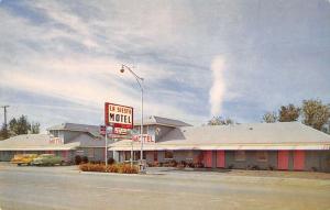 Winslow Arizona birds eye view outside La Siesta Motel vintage pc Z22298