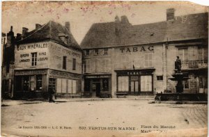 CPA VERTUS sur MARNE Place du Marché (490512)