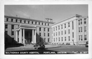 Portland Oregon Multnomah County Hospital Auto 1940s RPPC Postcard 21-11457