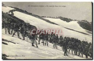 Old Postcard Militaria Alpine hunters Running in the snow