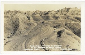 US Scenic Highway in the Badlands, South Dakota.  Old Mint Card.  Nice.