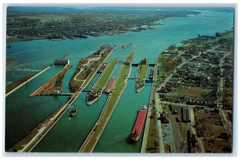 c1950's Iron Ore Passes Through The Soo Locks Sault Ste. Marie MI Postcard