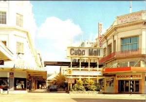 Wellington, New Zealand  CUBA MALL SHOPPING CENTER  Woolworths  4X6 Postcard