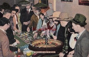Postcard Gamblers Playing Roulette Reno Nevada NV