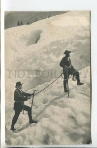 461247 France Chamonix mountaineering Vintage postcard