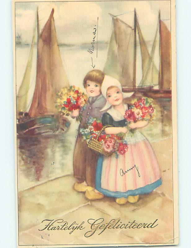 Pre-Linen foreign GIRL AND BOY WITH FLOWERS BY THE SAILBOAT BOATS HL7772