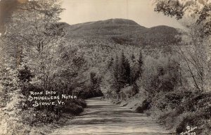 STOWE VERMONT~ROAD INTO SMUGGLERS NOTCH~1934 RICHARDSON REAL PHOTO POSTCARD