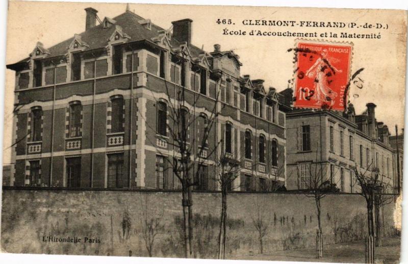 CPA CLERMONT-FERRAND (P.-de-D.) - École d'accOUCHEment et la Maternite (221908)