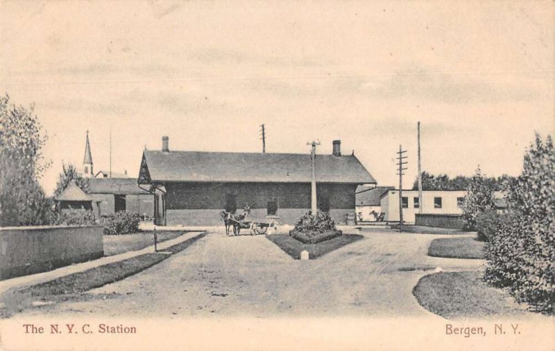 Bergen New York NYC Train Station Vintage Postcard AA52826