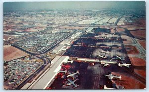 LOS ANGELES, CA California ~ Birds Eye INTERNATIONAL AIRPORT c1950s Postcard