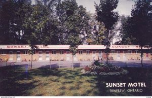 RENFREW , Ontario, Canada, 50-60s ; Sunset Motel
