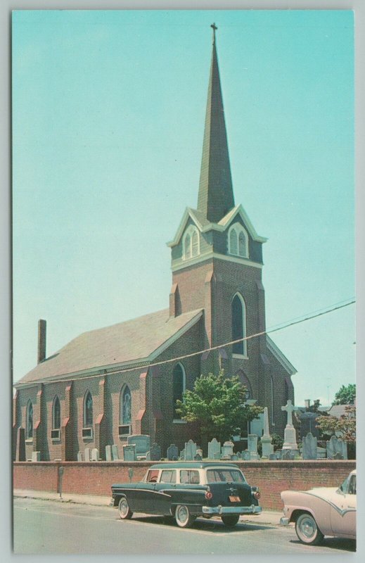 Lewes Delaware~Old St. Peter's Episcopal Church~Vintage Postcard