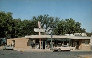 Austin Minn MN Austin Drug Store Classic 1950s Car Vintage Chrome Postcard