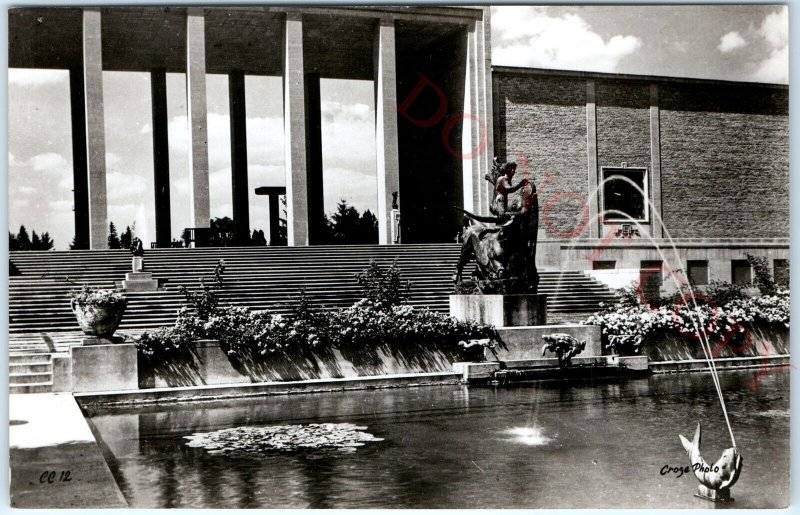 c1930s Bloomfield Hills, MI RPPC Cranbrook Academy Art Fountain Photo PC A101