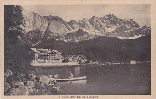 Germany Garmisch Partenkirchen Eibsee Hotel mit Zugspitze