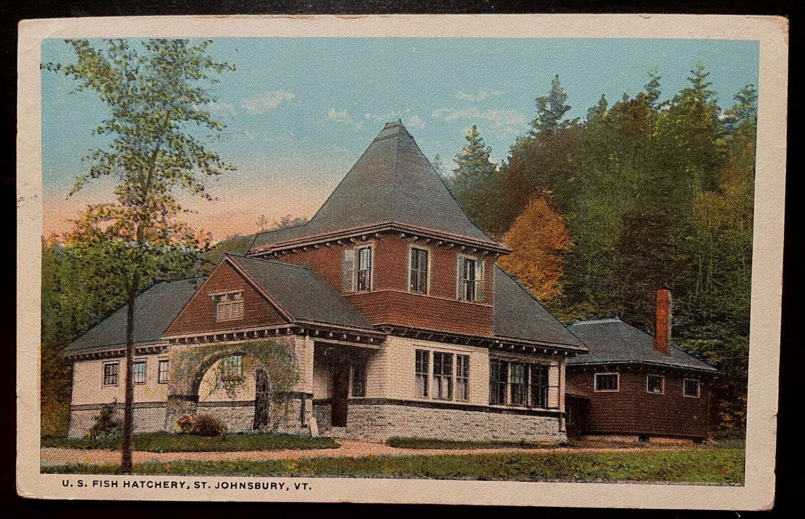Vintage Postcard 1973 U.S. Fish Hatchery, St. Johnsbury, Vermont (VT