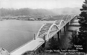 1930s Reedsport Oregon Umpqua Bridge Coast Hwy Patterson RPPC Postcard 25-11613